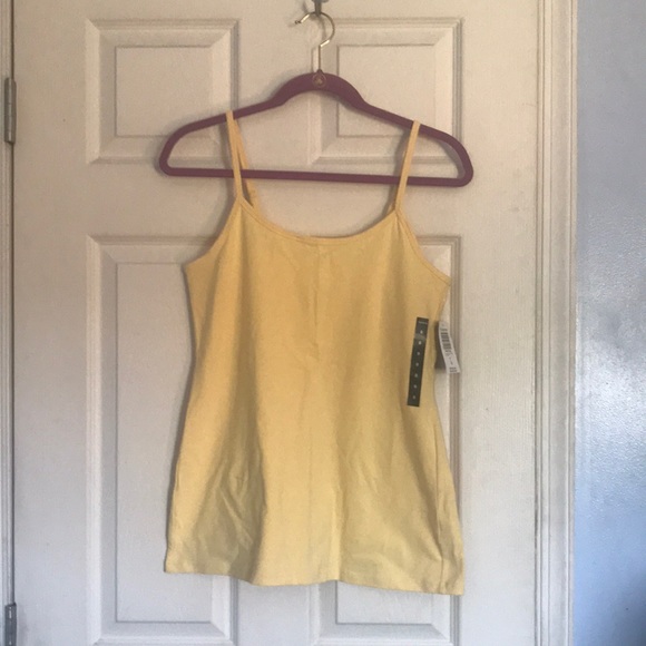 NWT Torrid foxy cami in yellow - Picture 7 of 10